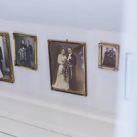 Niels Bugges Hotell 2*